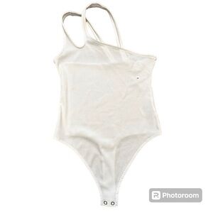 American Eagle white asymmetric one shoulder cutout ribbed body suit